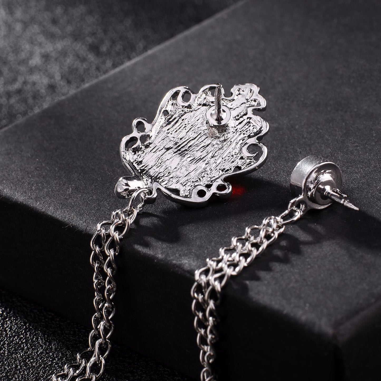 FSALP-001 Custom Luxury Fashion Jewelry Brooches Tassel Chain